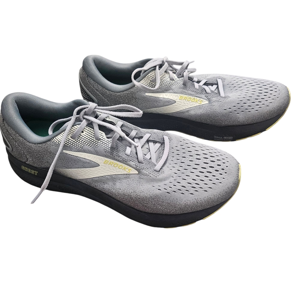 Brooks Light Gray Athletic Shoes